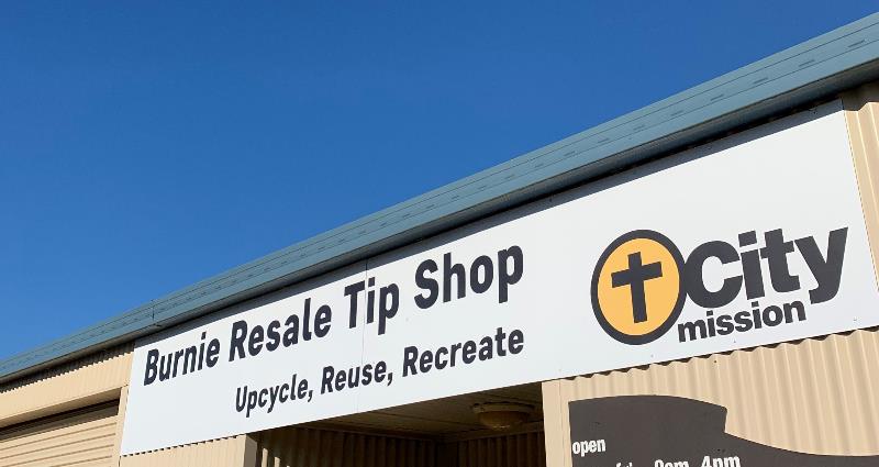 City Mission Tip Shop Resale shop sign