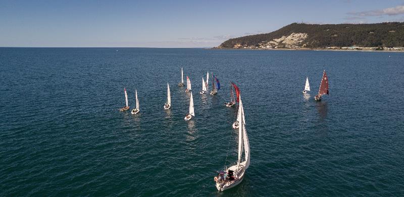 Yachts Sailing Burnie