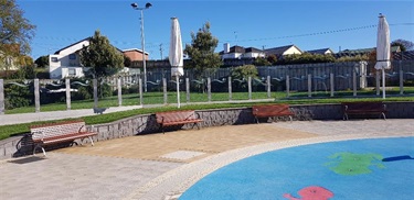 Splash Pad wind break